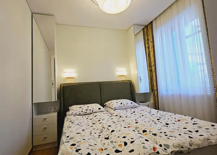 Uzupis Riverside Apartment *