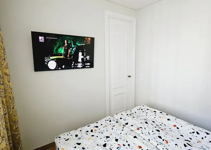 Uzupis Riverside Apartment Wilna